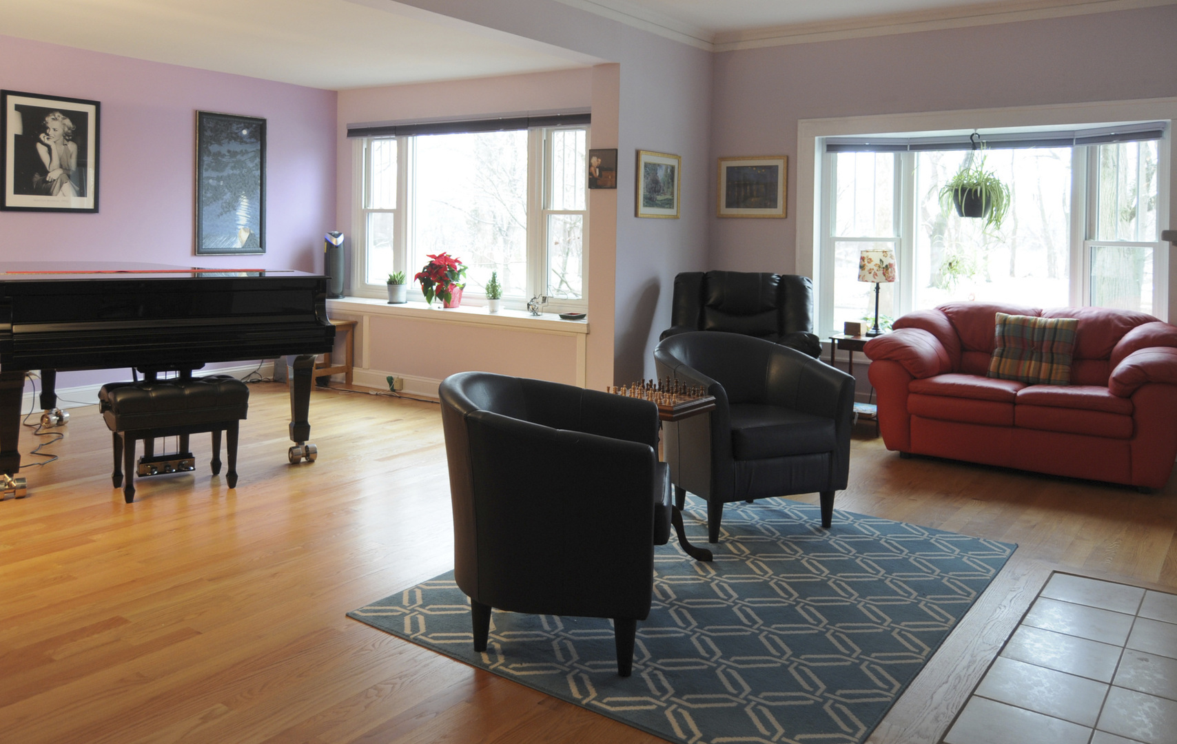 280 Fairbank Road Riverside, IL 60546 - Photo 6 of 33 a living room with furniture and a large window