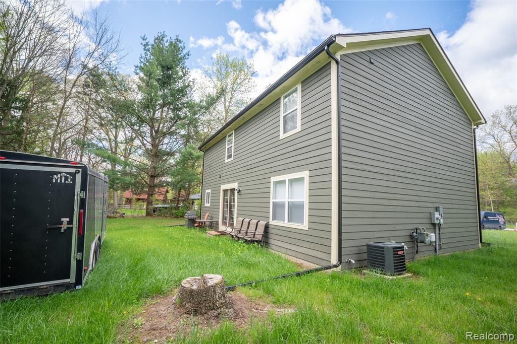 11913 Tuttle Hill Road Willis, MI 48191 - Photo 26 of 32