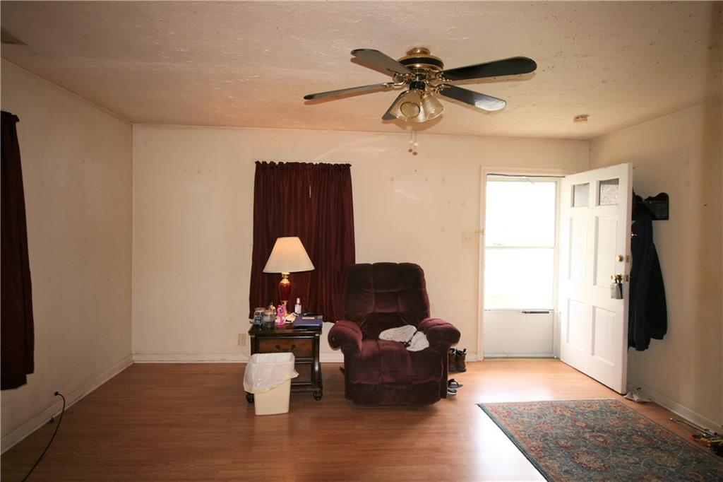 3915 Andover Road Anderson, IN 46013 - Photo 4 of 10 Gallery Image 4