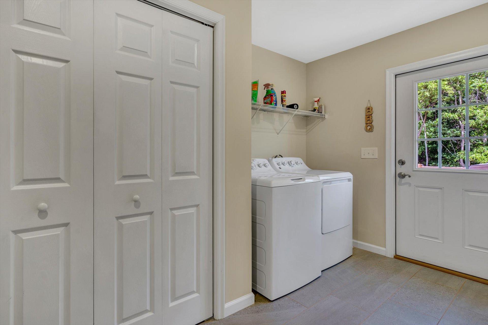 3294 Ayers Road Moneta, VA 24121 - Photo 11 of 41 a utility room with dryer and washer