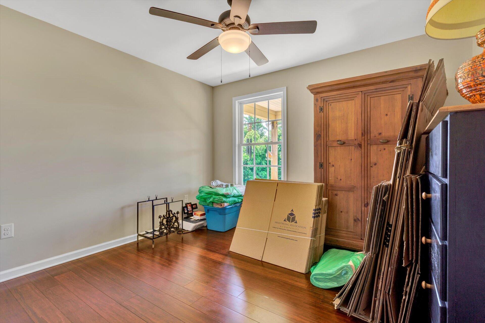 3294 Ayers Road Moneta, VA 24121 - Photo 19 of 41 a living room with furniture and a window