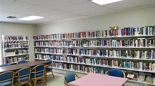 $1,500 | 2926 Ashley Drive East, Unit F, West Palm Beach, FL 33415