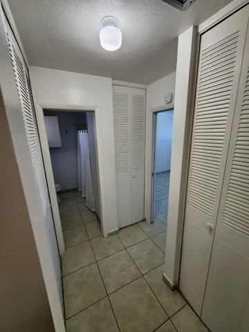 $1,500 | 2926 Ashley Drive East, Unit F, West Palm Beach, FL 33415