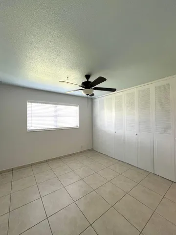 $1,500 | 2926 Ashley Drive East, Unit F, West Palm Beach, FL 33415