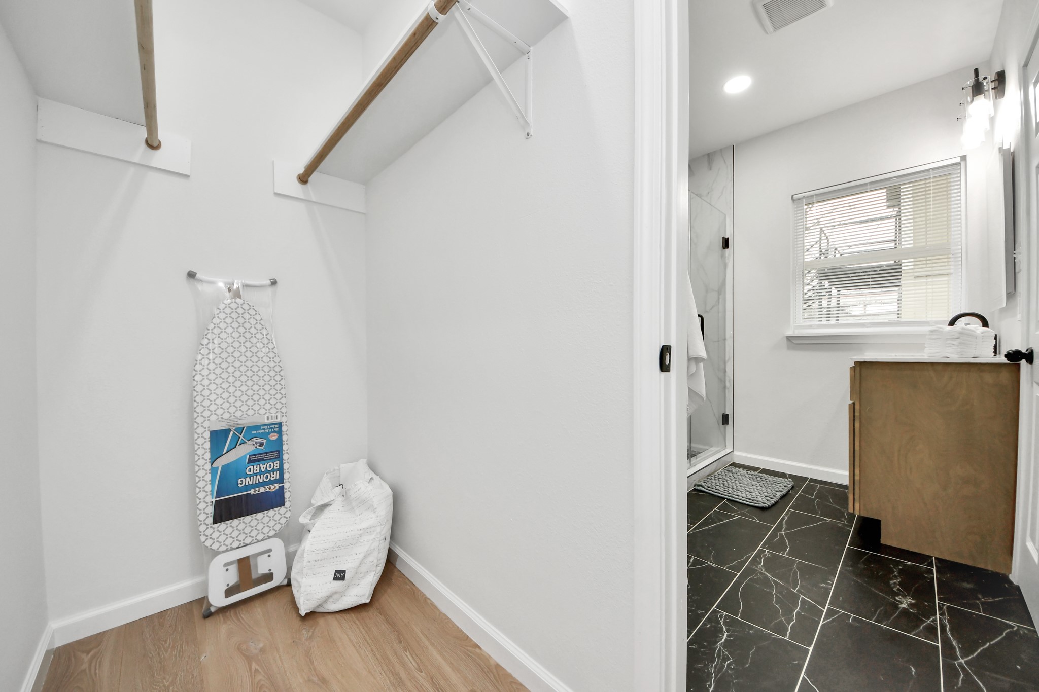 2811 Winbern Street Houston, TX 77004 - Photo 40 of 50