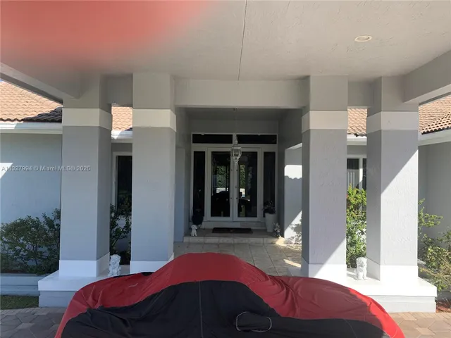 $3,399,000 | 7625 Southwest 75th Avenue, Miami, FL 33143