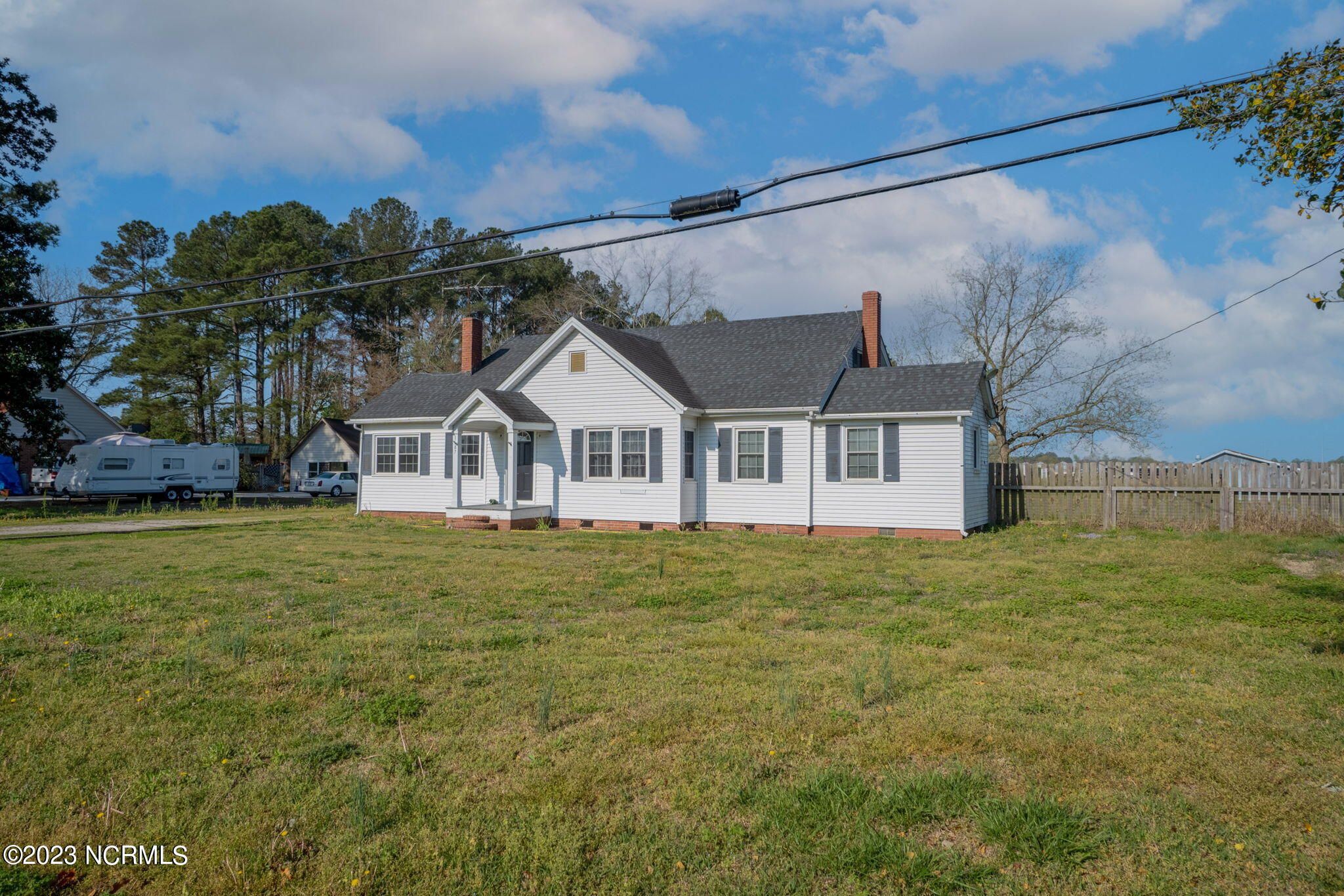 1687 Morgans Corner Road Elizabeth City, NC 27909 - Photo 4 of 27 4-web-or-mls-Done-2