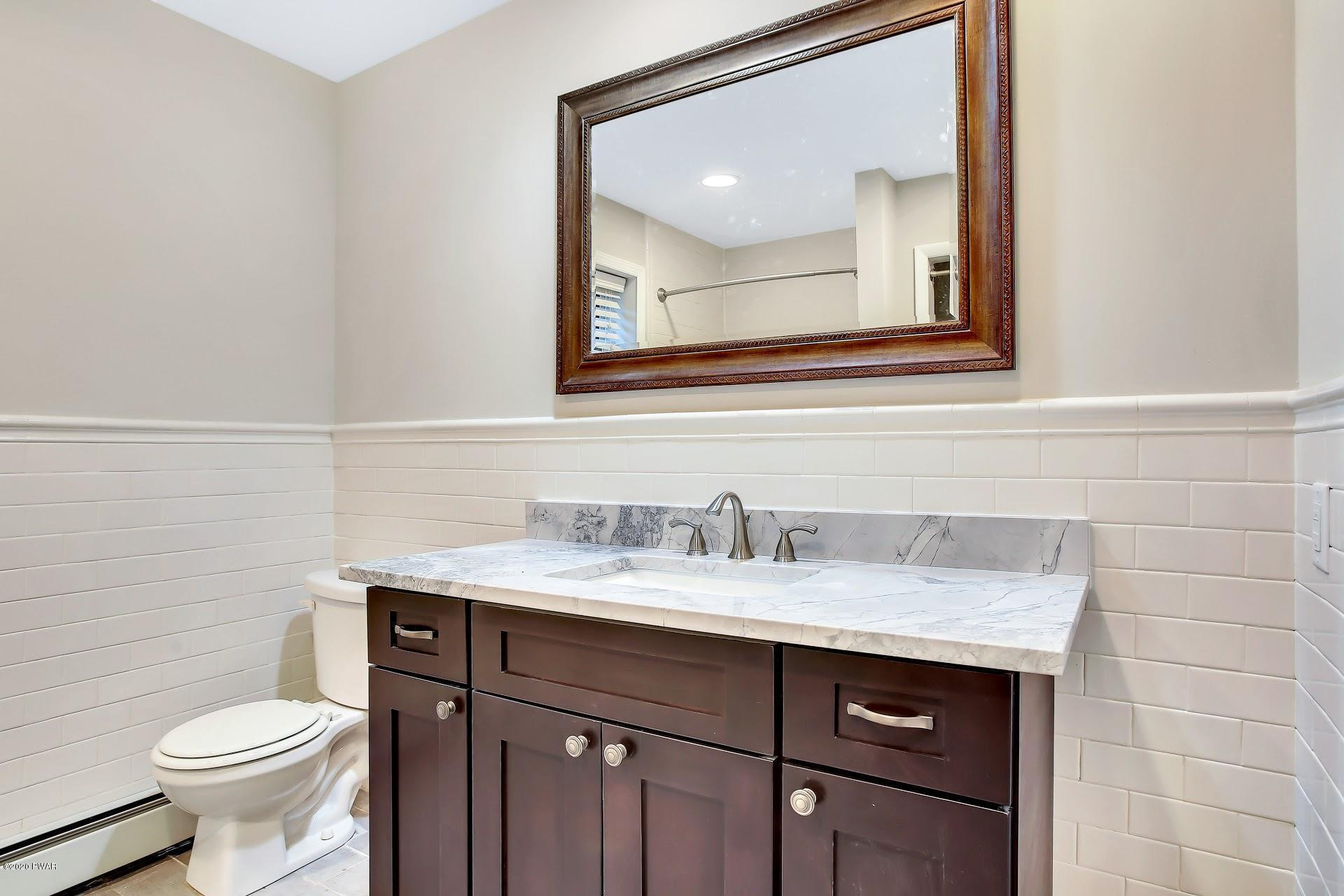 6017 Decker Road Bushkill, PA 18324 - Photo 21 of 25 BATHROOM 3