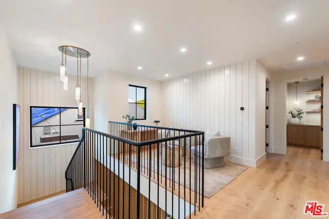 $5,375,000 | 11500 Kingsland Street, Los Angeles, CA 90066