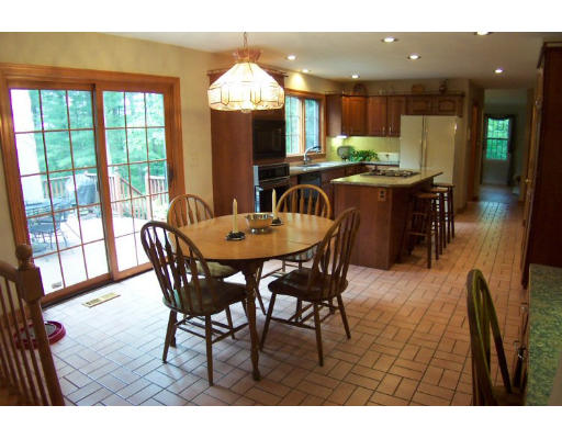 5 Landmark Road Westford, MA 01886 - Photo 6 of 23 Gallery Image 6