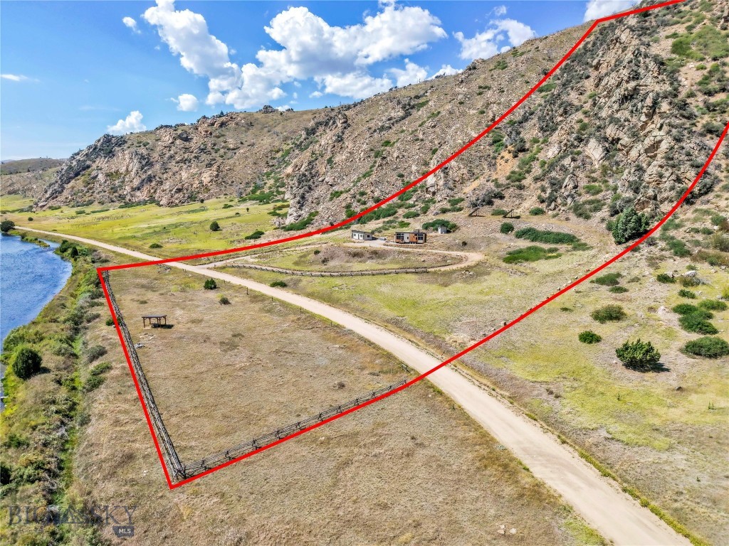 279 North Beartrap Cyn Road Norris, MT 59745 - Photo 4 of 71 Gallery Image 4