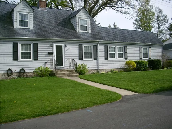 $549,999 | 20 Bassett Avenue, Warwick, RI 02889