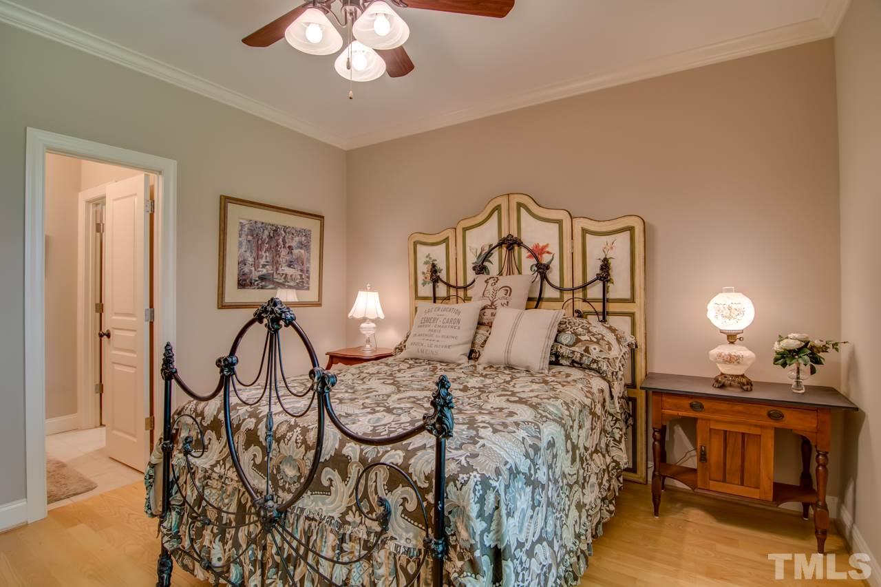 213 Weldon Ridge Drive Durham, NC 27705 - Photo 8 of 29 Gallery Image 8