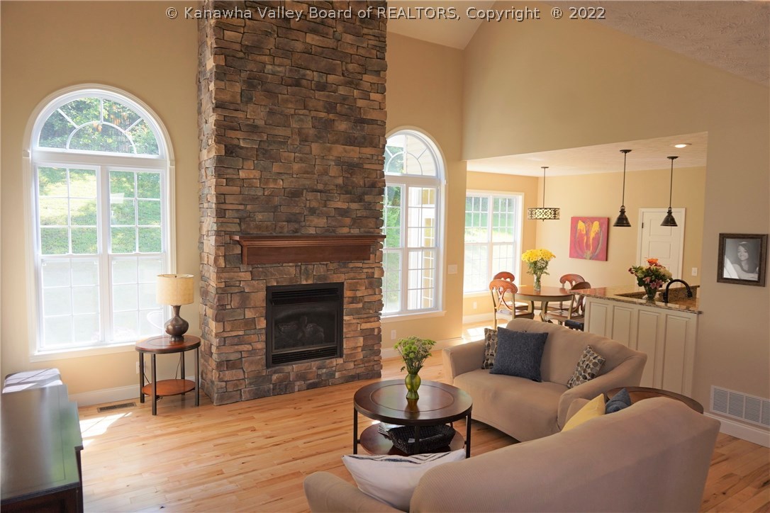 135 Killarney Road Winfield, WV 25213 - Photo 11 of 28 Gallery Image 11