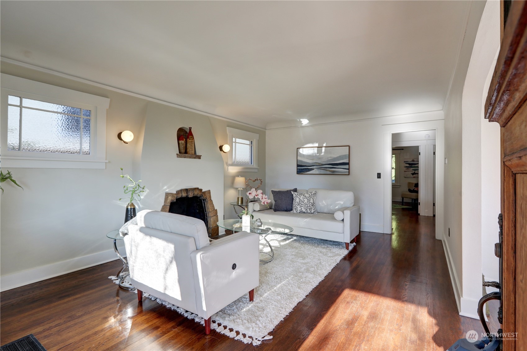 526 North 65th Street Seattle, WA 98103 - Photo 5 of 28 Gallery Image 5