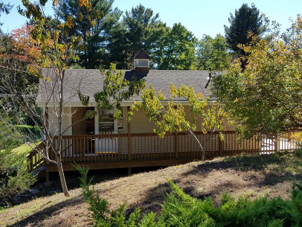 65 Old Worcester Road Webster, MA 01570 - Photo 2 of 7 Gallery Image 2