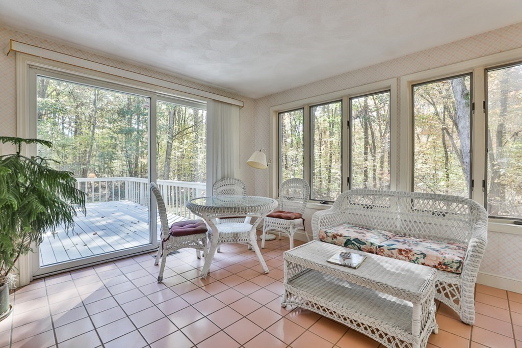 14 Townsend Farm Road Boxford, MA 01921 - Photo 17 of 36