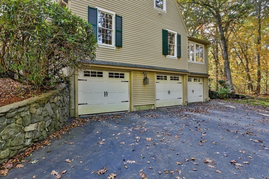 14 Townsend Farm Road Boxford, MA 01921 - Photo 31 of 36
