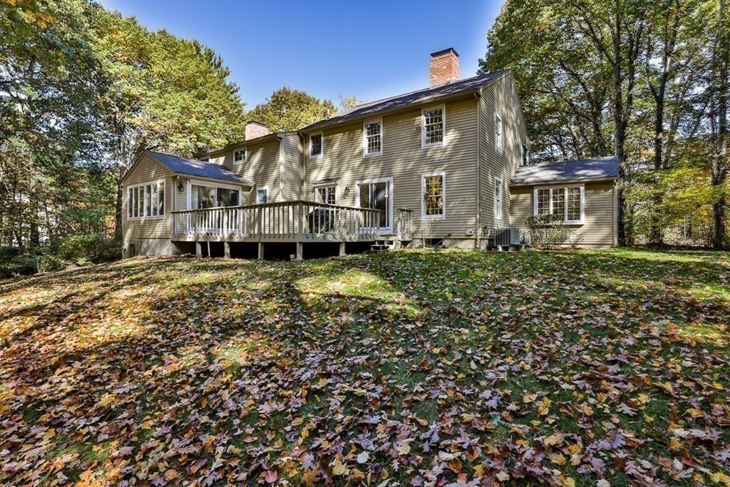14 Townsend Farm Road Boxford, MA 01921 - Photo 32 of 36