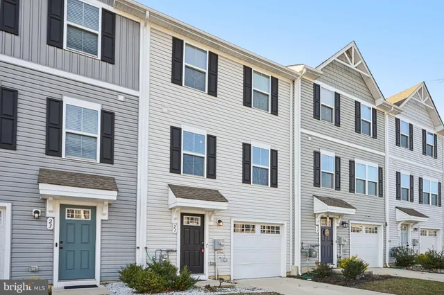 $336,000 | 21 Mulberry Lane, Clementon, NJ 08021