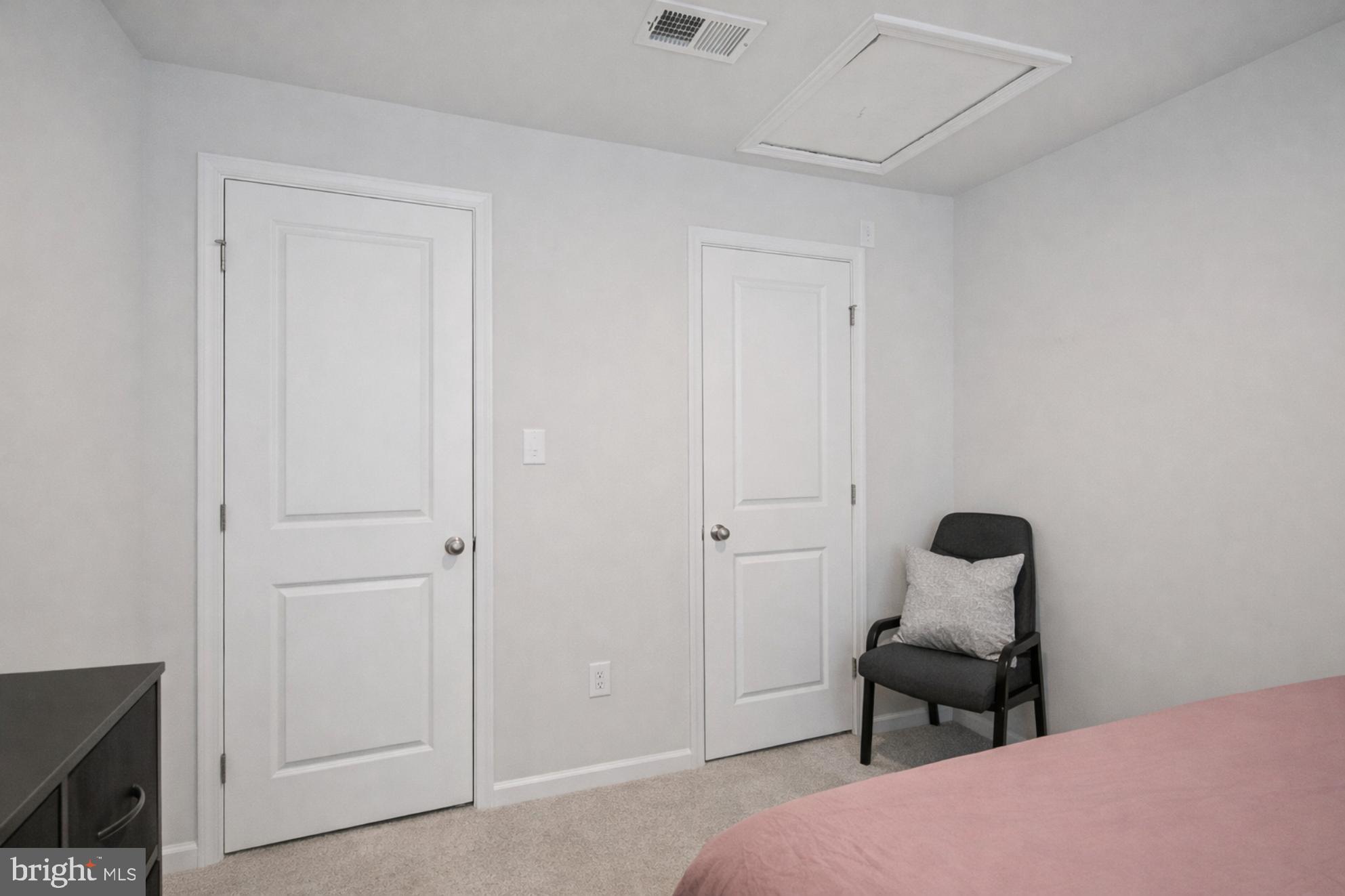 21 Mulberry Lane Clementon, NJ 08021 - Photo 29 of 39 a room with bed and chair