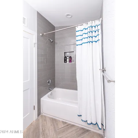 $7,995 | 7532 East Hazelwood Street, Scottsdale, AZ 85251