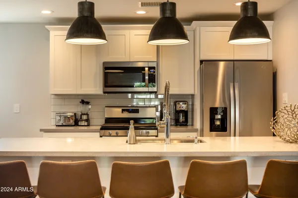 $7,995 | 7532 East Hazelwood Street, Scottsdale, AZ 85251