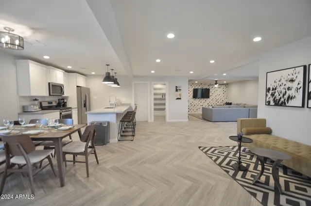 $7,995 | 7532 East Hazelwood Street, Scottsdale, AZ 85251