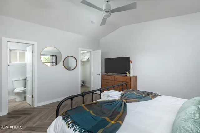 $7,995 | 7532 East Hazelwood Street, Scottsdale, AZ 85251