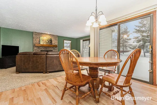 $645,000 | 2826 Alger Street Southeast, Grand Rapids, MI 49546