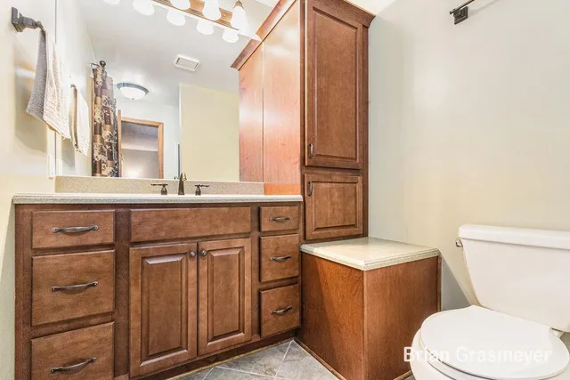 $645,000 | 2826 Alger Street Southeast, Grand Rapids, MI 49546