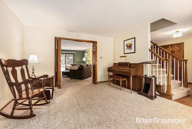 $645,000 | 2826 Alger Street Southeast, Grand Rapids, MI 49546