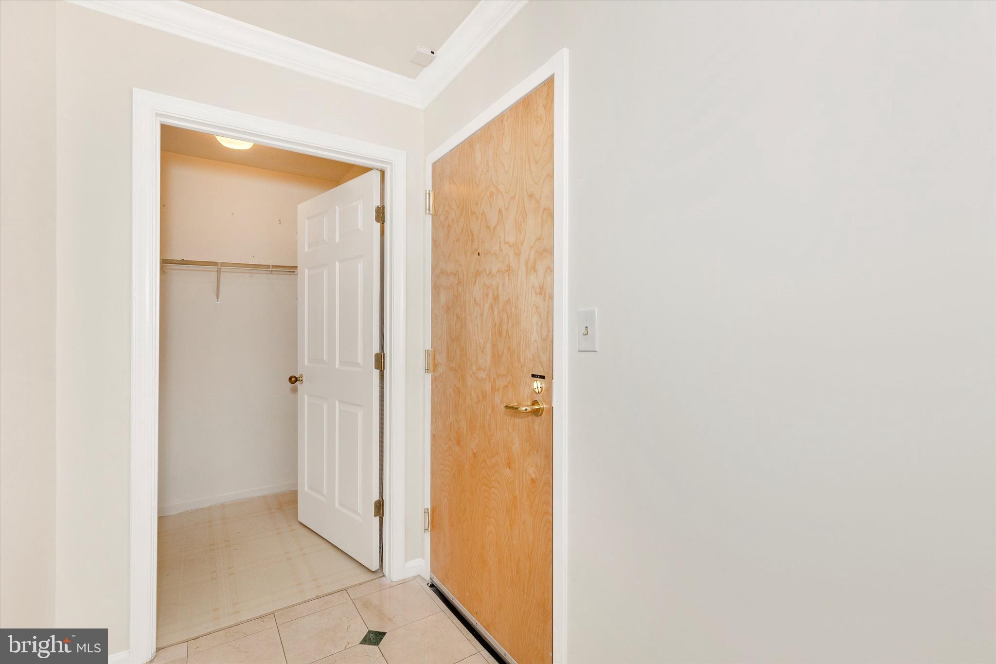 104 Mercer Court, Unit 131B Frederick, MD 21701 - Photo 6 of 62