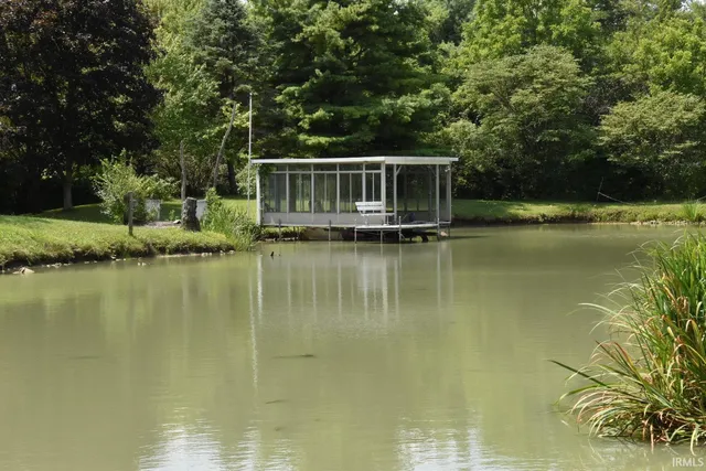 $800,000 | 9100 South Us Highway, Muncie, IN 47302