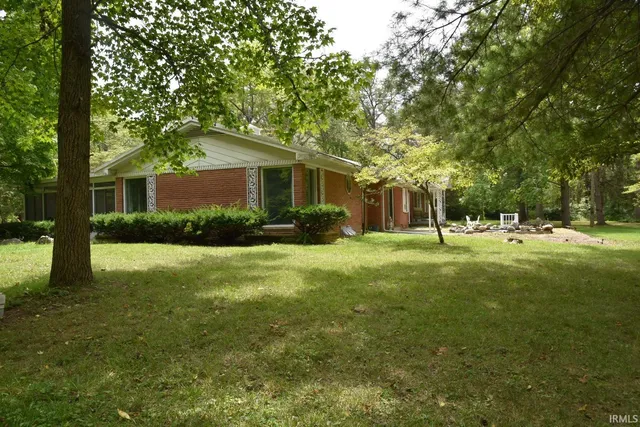 $800,000 | 9100 South Us Highway, Muncie, IN 47302