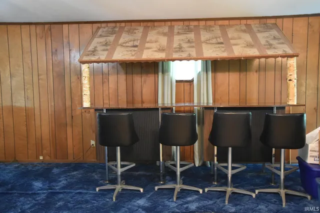 $800,000 | 9100 South Us Highway, Muncie, IN 47302