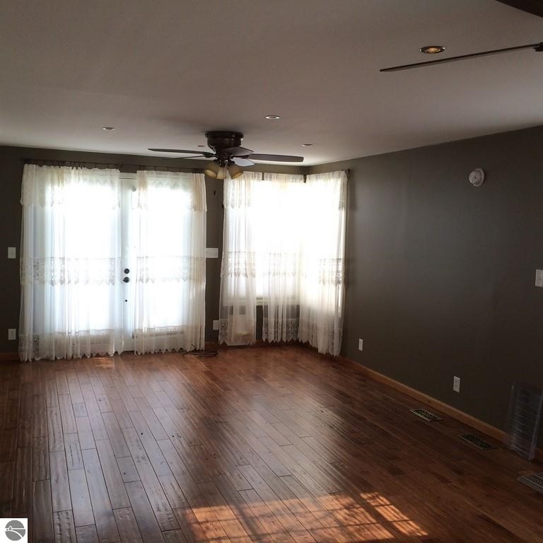 309 Mill Road Blanchard, MI 49310 - Photo 16 of 50 1795255-15.JPG