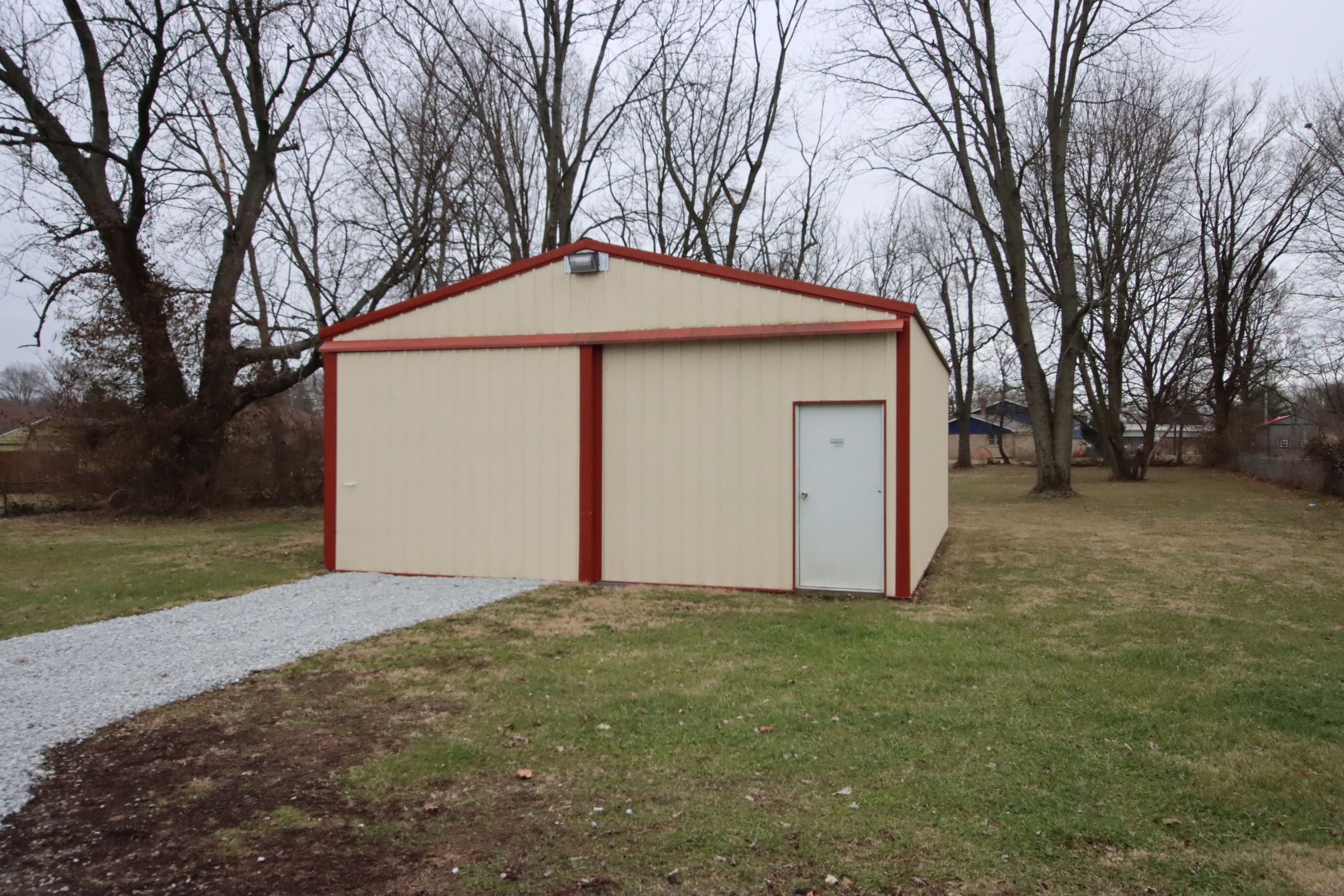 5535 Mooresville Road Indianapolis, IN 46221 - Photo 11 of 16 Gallery Image 11