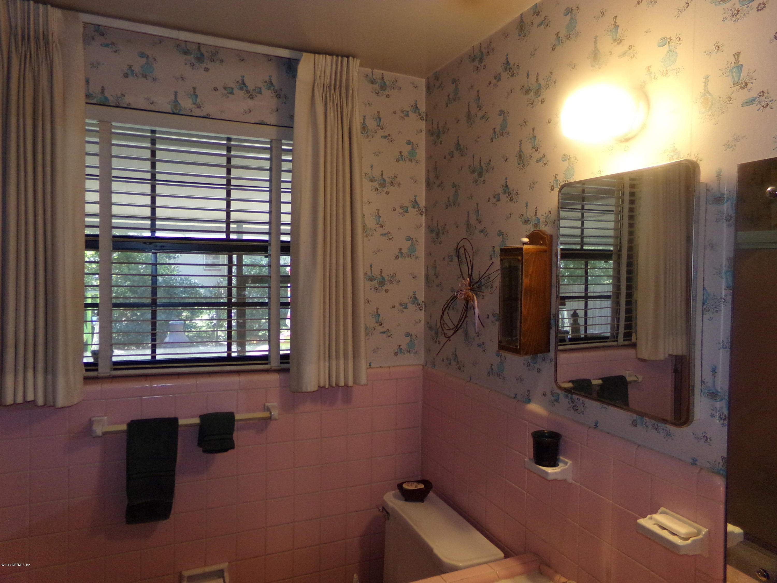 6454 Mitford Road Jacksonville, FL 32210 - Photo 6 of 17 100_0881