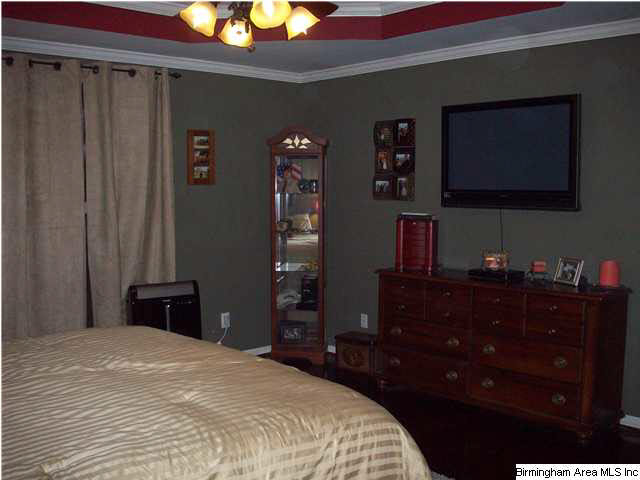 153 Lake Terrace Alabaster, AL 35007 - Photo 13 of 24