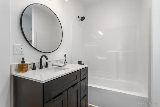 $385,000 | 156 West 19th Street, Holland, MI 49423