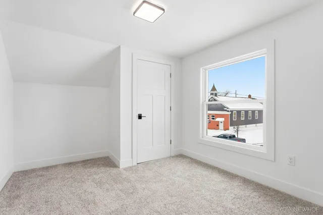 $385,000 | 156 West 19th Street, Holland, MI 49423