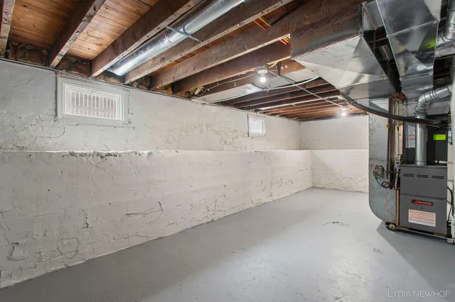 $385,000 | 156 West 19th Street, Holland, MI 49423