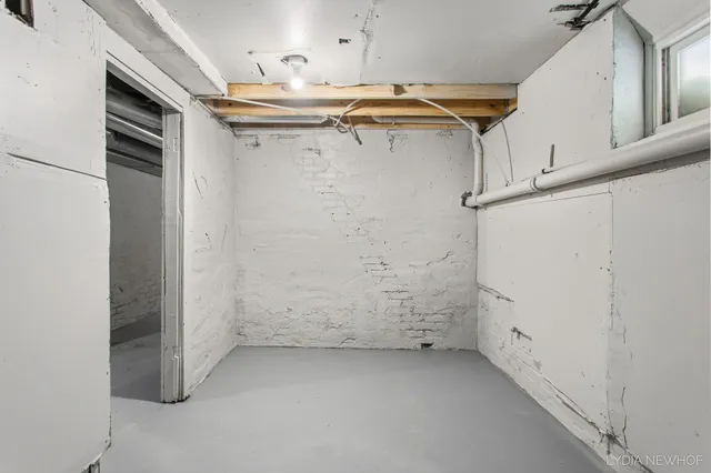 $385,000 | 156 West 19th Street, Holland, MI 49423