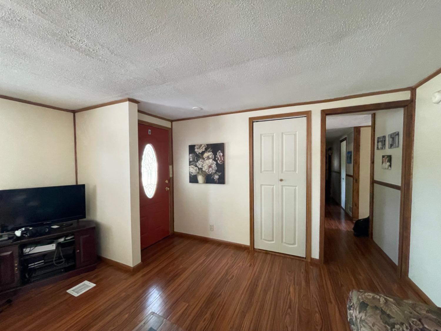 5033 Kirby Road Lawrenceburg, IN 47025 - Photo 6 of 34