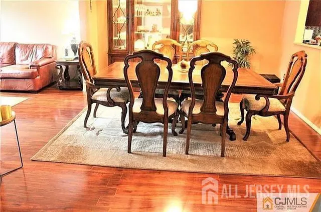 $2,800 | 3905 Victoria Court, Edison, NJ 08817