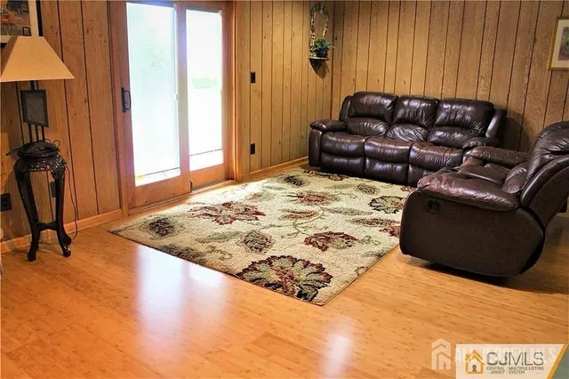 $2,800 | 3905 Victoria Court, Edison, NJ 08817