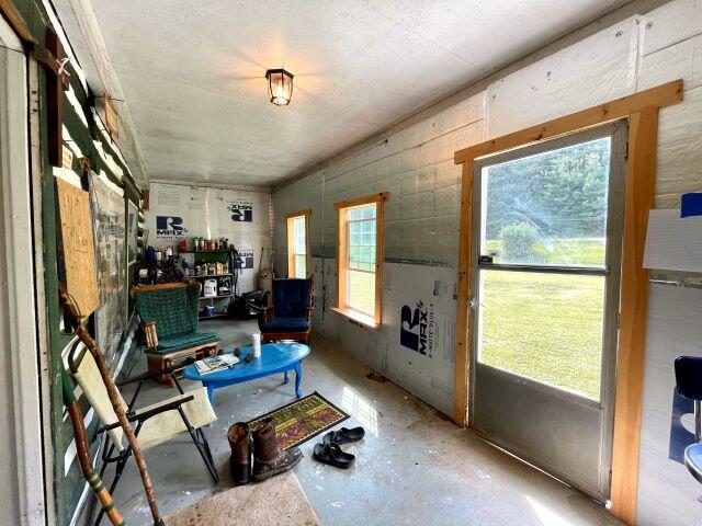 8472 Mountain Valley Road Axton, VA 24054 - Photo 3 of 23 3