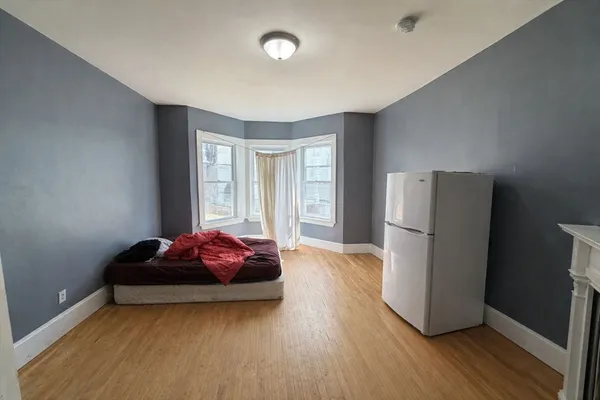 $579,900 | 35 Freeland Street, Worcester, MA 01603