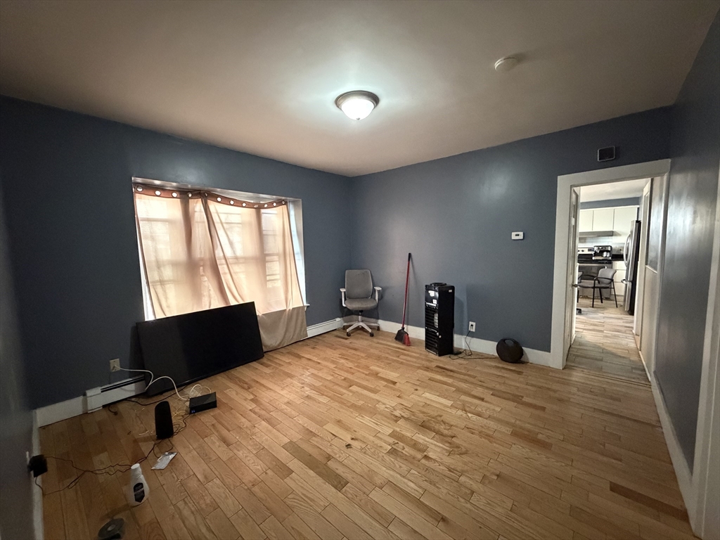 35 Freeland Street Worcester, MA 01603 - Photo 13 of 28